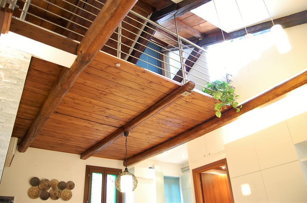 Appartement Loft Due Cuori Con Terrazza à Venise Extérieur photo