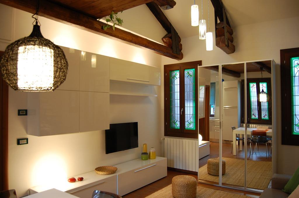 Appartement Loft Due Cuori Con Terrazza à Venise Extérieur photo