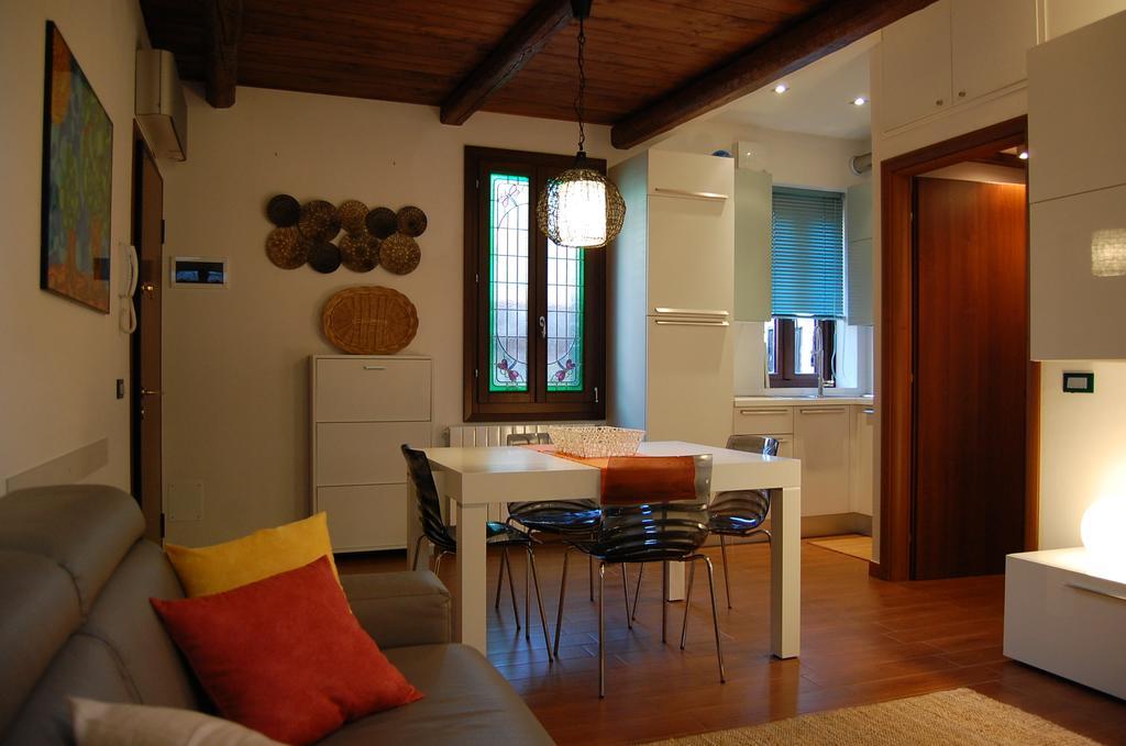 Appartement Loft Due Cuori Con Terrazza à Venise Extérieur photo