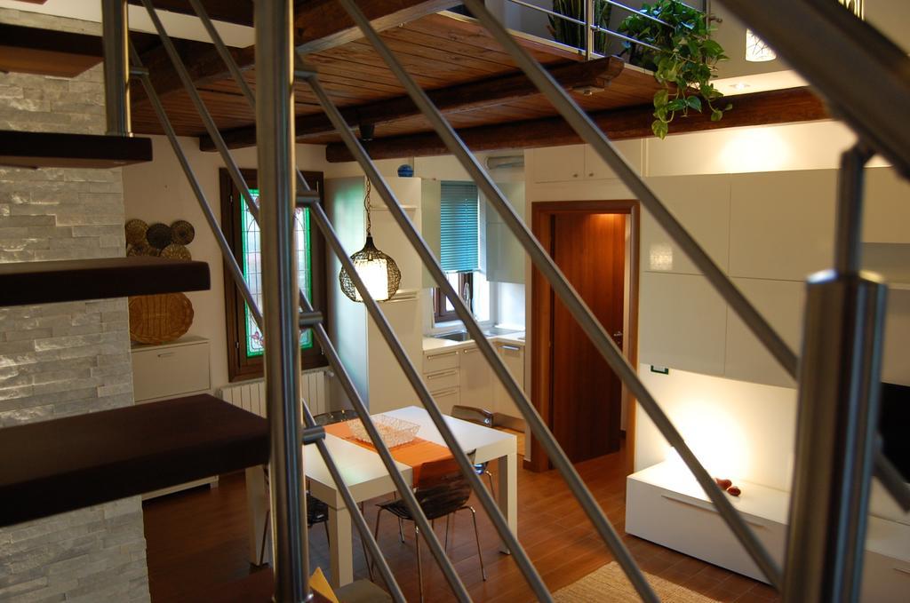 Appartement Loft Due Cuori Con Terrazza à Venise Extérieur photo