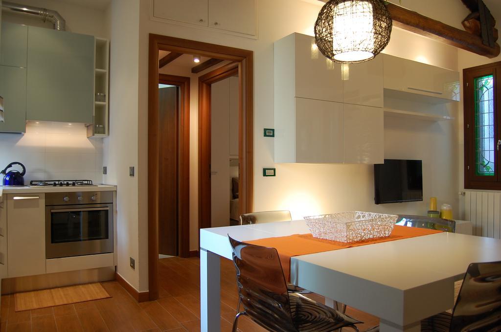 Appartement Loft Due Cuori Con Terrazza à Venise Extérieur photo