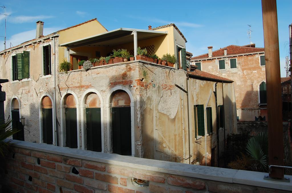 Appartement Loft Due Cuori Con Terrazza à Venise Extérieur photo