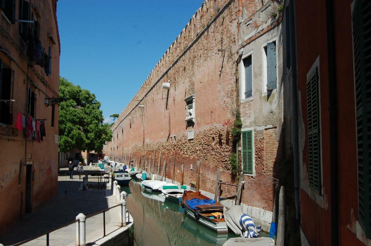 Appartement Loft Due Cuori Con Terrazza à Venise Extérieur photo